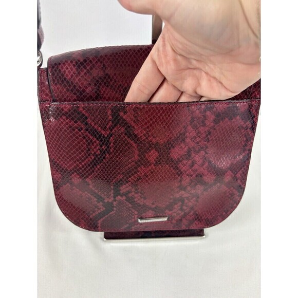 Rebecca Minkoff Sunday Large Saddle Crossbody Bag Red Black Snakeskin Leather - Picture 6 of 14